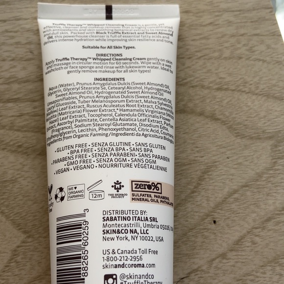 Skin & Co Roma whipped cleansing cream - Picture 2 of 4